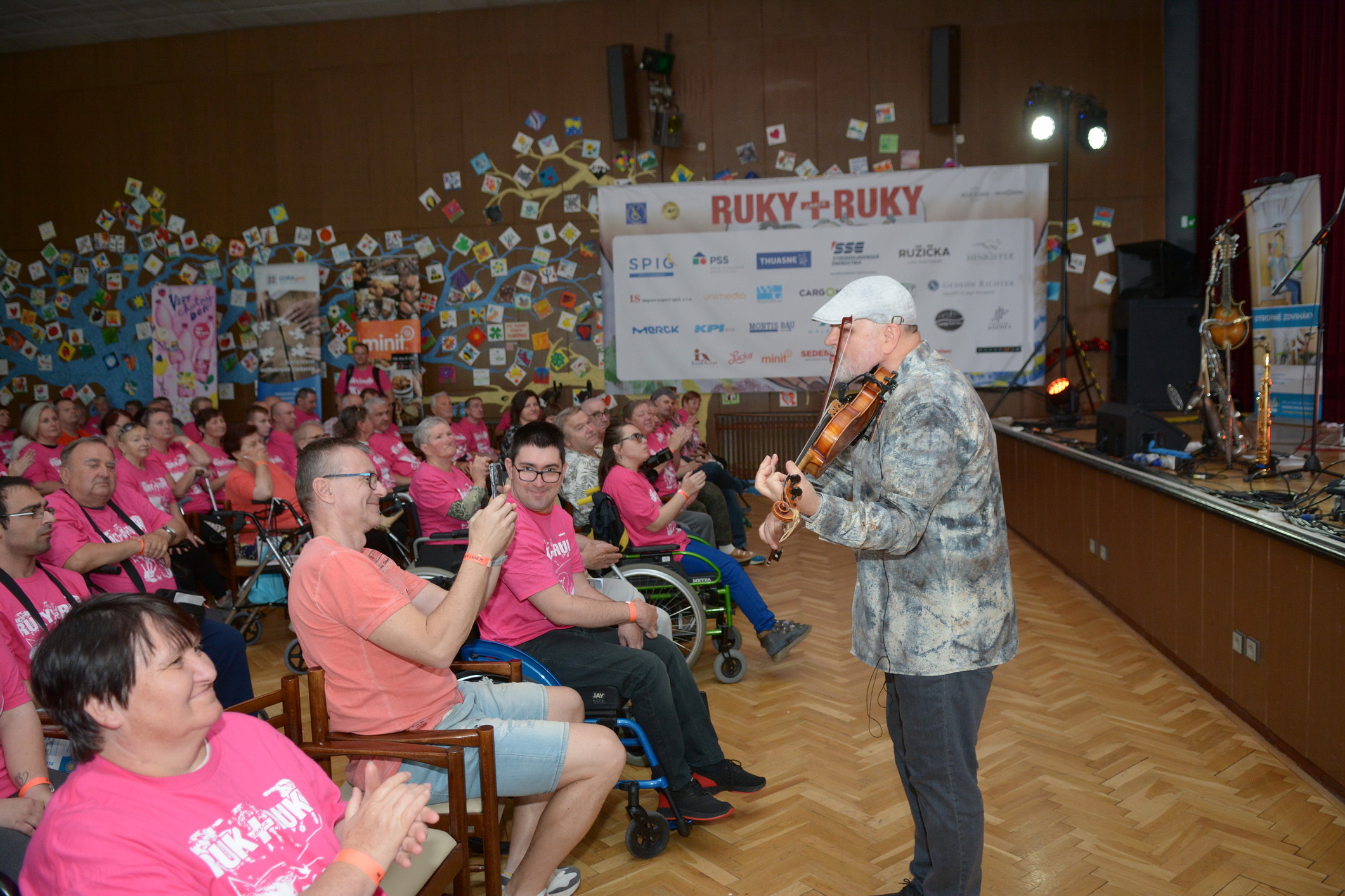 323 Ruky Ruky NRC 2025 Marek Vaco